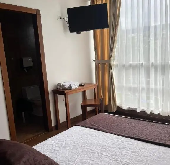 اتاق استاندارد یک نفره, Hostal Camil