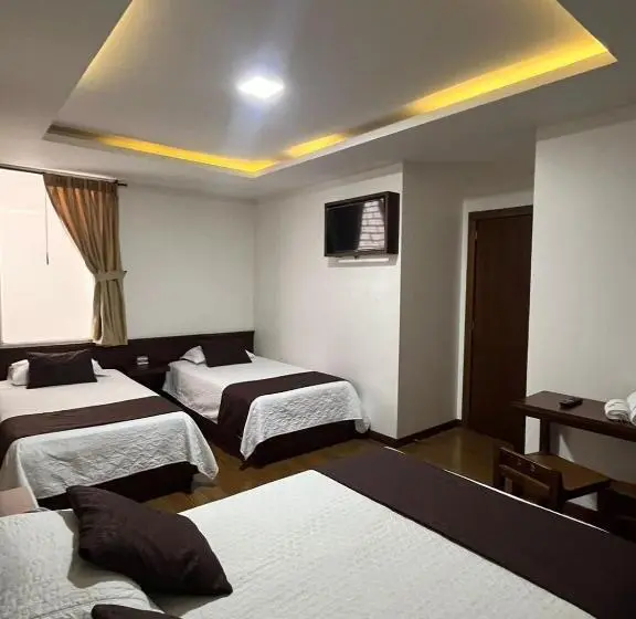 اتاق راحتی سه تخته, Hostal Camil