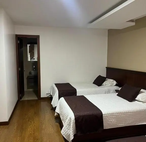 اتاق استاندارد سه نفره, Hostal Camil