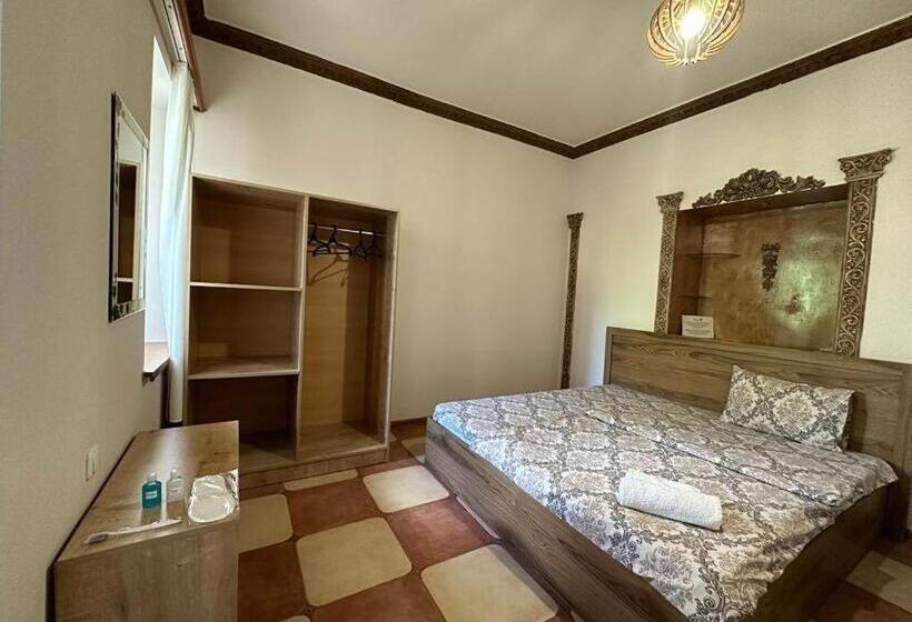 اتاق لوکس با بالکن, Popock City Center