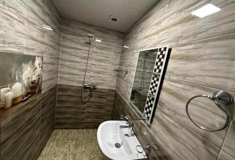 اتاق لوکس, Popock City Center