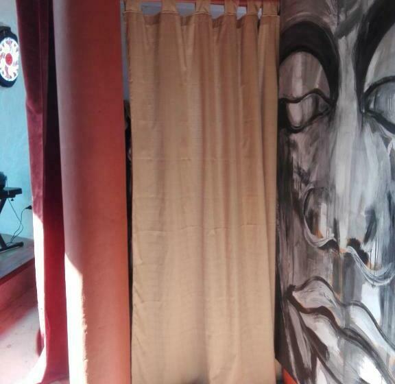 جناح مزود بجاكوزى, Refugio: El Llamado