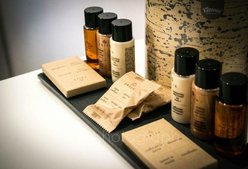 스위트 킹사이즈 침대, La Dimora Del Falconiere   Luxury Suites