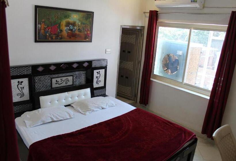 Номер Deluxe, Best B&b In Orchha