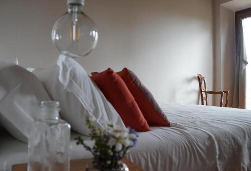 דירת חדר בקומת קרקע, Marrucheti 82