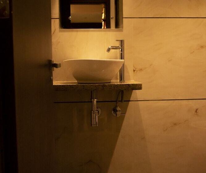 豪华房间, Express Inn, Panvel