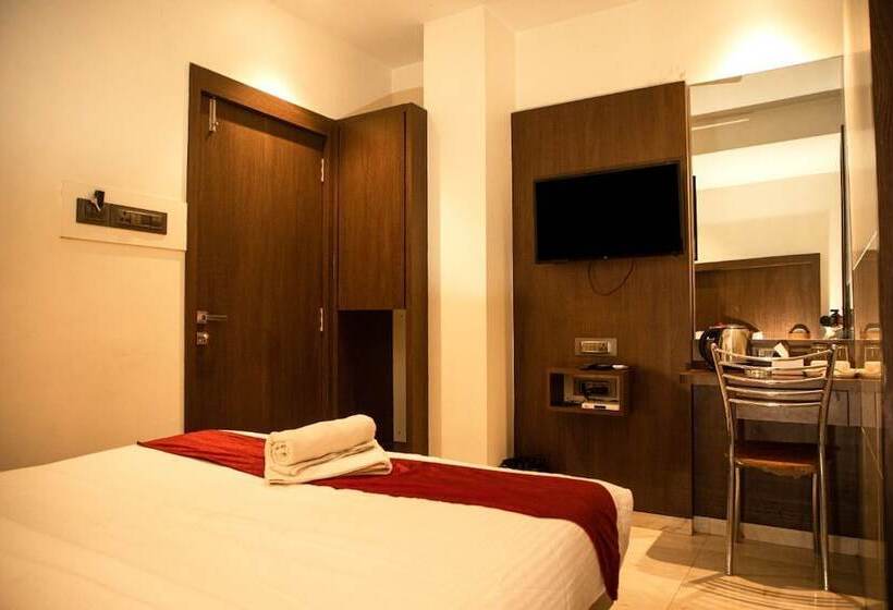 标准间, Express Inn, Panvel