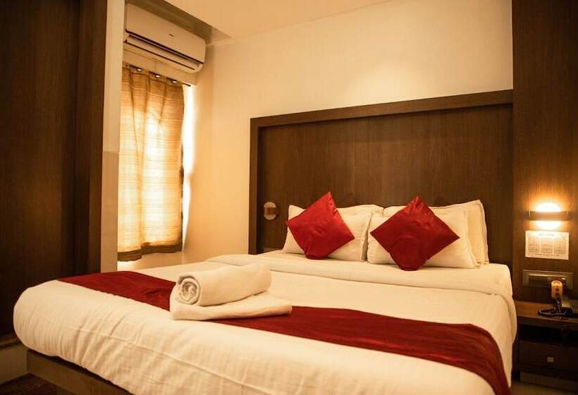 标准间, Express Inn, Panvel