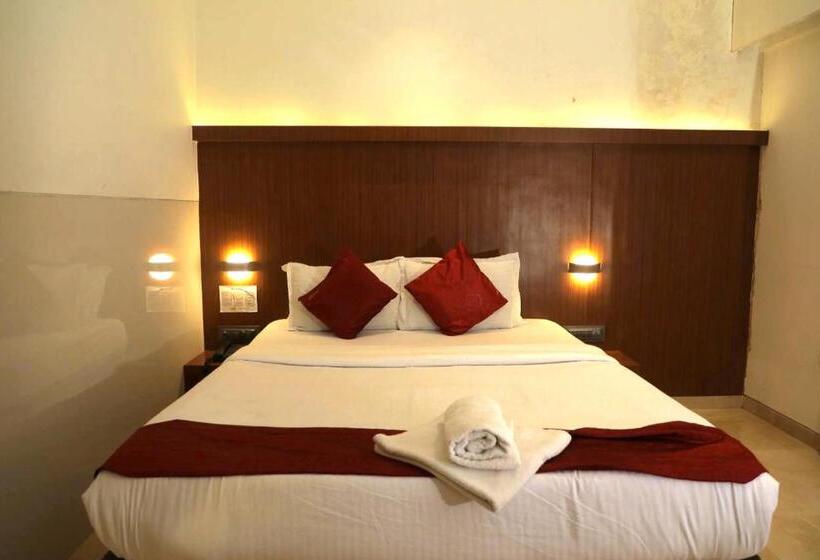 豪华房间, Express Inn, Panvel