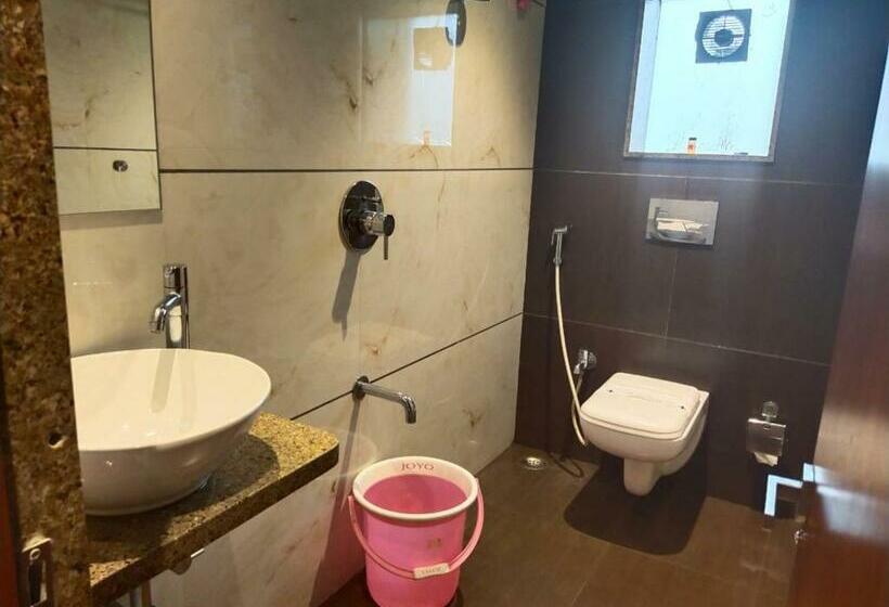 标准间, Express Inn, Panvel