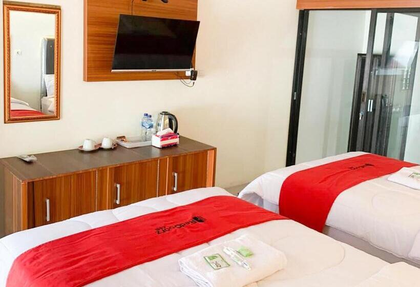 Семейный Номер, Reddoorz Near Museum Gunung Merapi