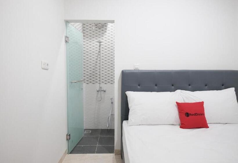 标准间, Reddoorz Near Taman Palem