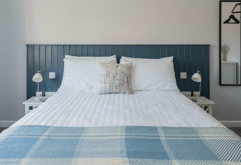 اتاق استاندارد با تخت بزرگ, Ty Ffynnon B&b