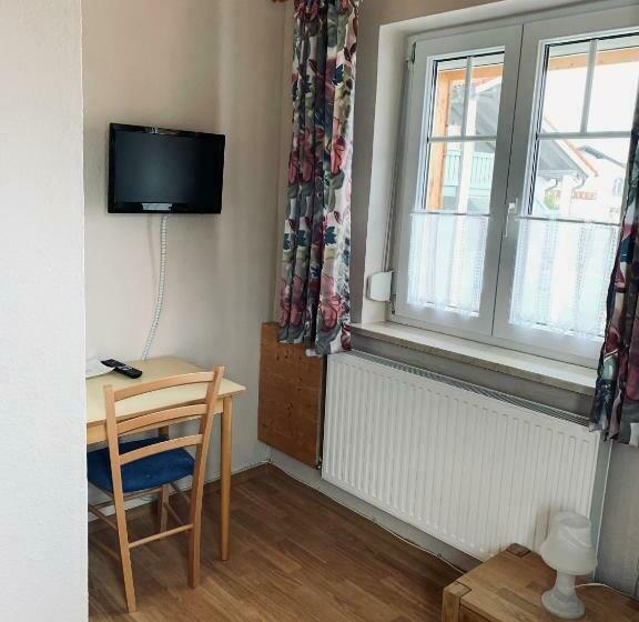 חדר סטנדרט יחיד, Pension Elisa