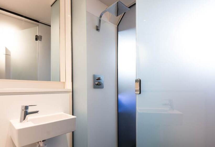 اتاق استاندارد, Code Pod – The Court  Edinburgh