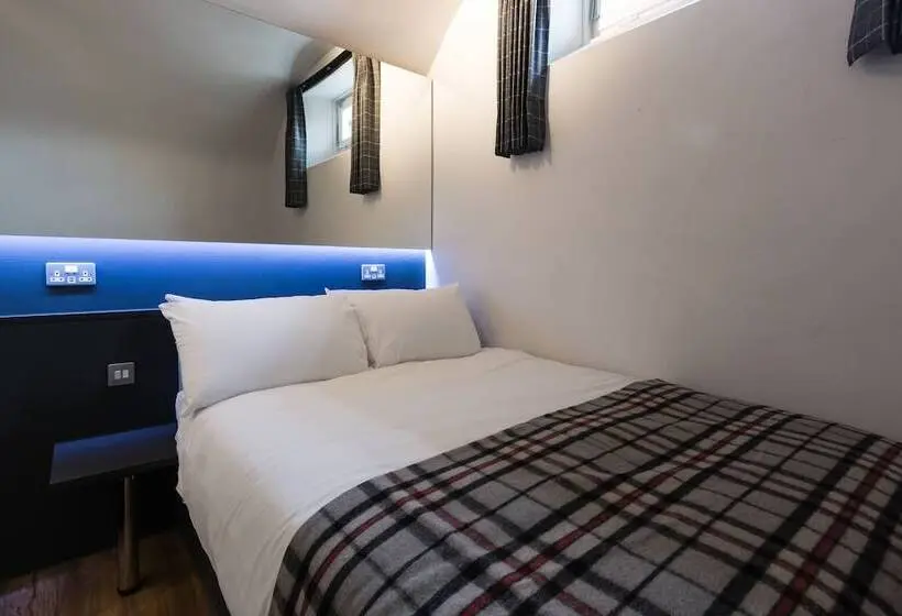 اتاق استاندارد, Code Pod – The Court  Edinburgh