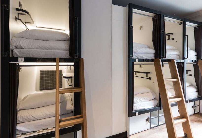 تختخواب در اتاق مشترک, Code Pod – The Court  Edinburgh