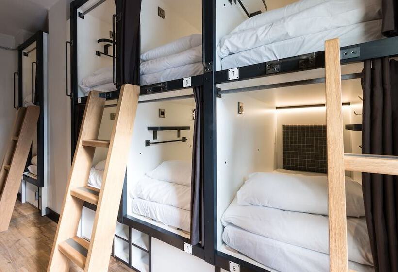 تختخواب در اتاق مشترک, Code Pod – The Court  Edinburgh