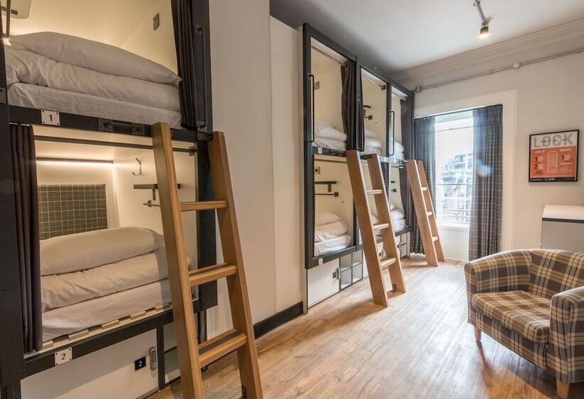 تختخواب در اتاق مشترک, Code Pod – The Court  Edinburgh