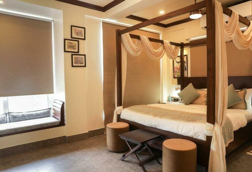 Escritório Deluxe, The Mandeville