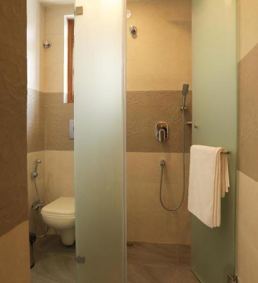 Quarto Estandar, The Mandeville