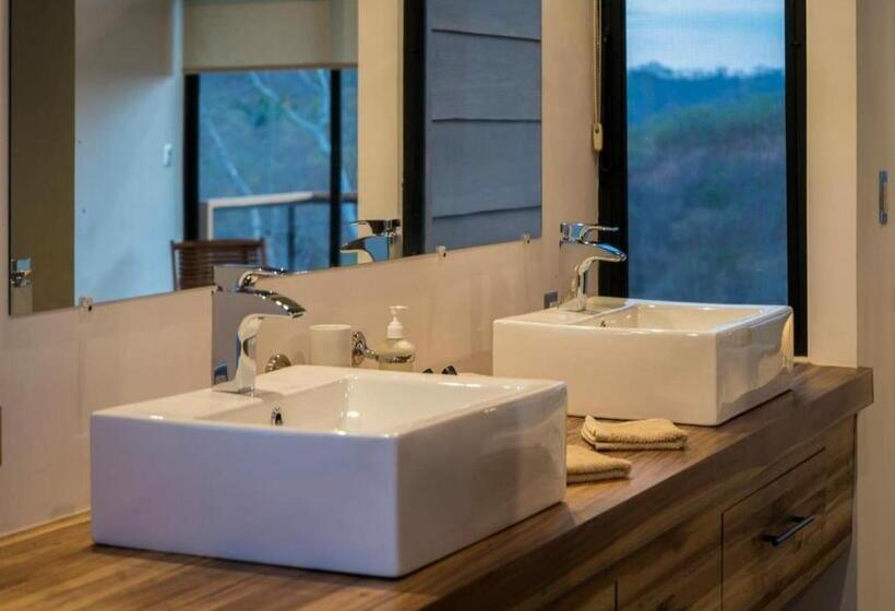 带大床的套房, Pacific Kalokairi  Adults Only