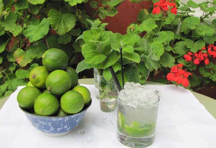 디럭스 룸, Rolfs Country House