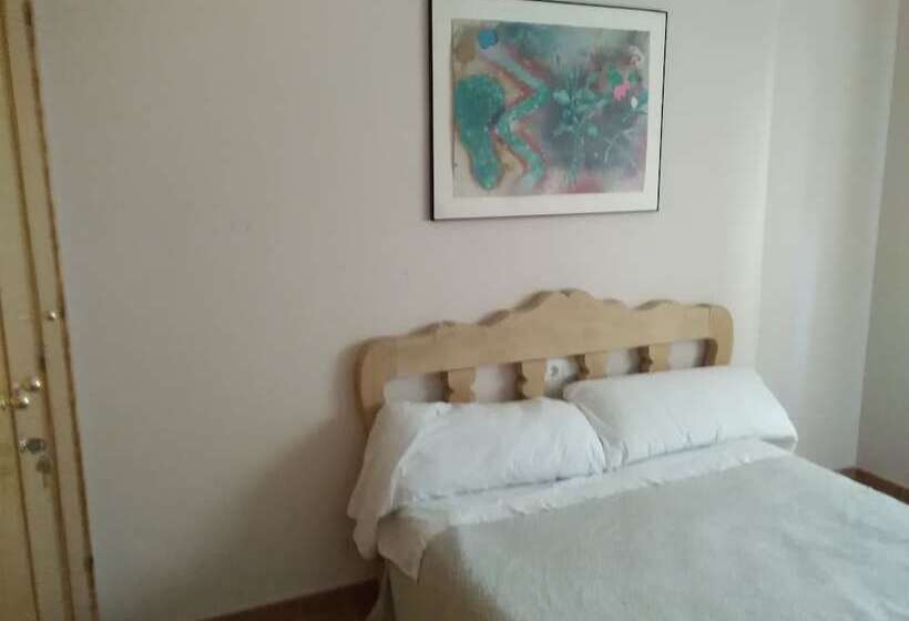 غرفة قياسية حمام مشترك, Casa Rural Albergue Fuente Bellido   Hostel