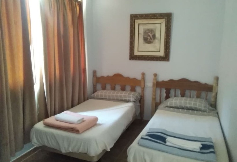 غرفة قياسية لذوى الاحتياجات الخاصة, Casa Rural Albergue Fuente Bellido   Hostel