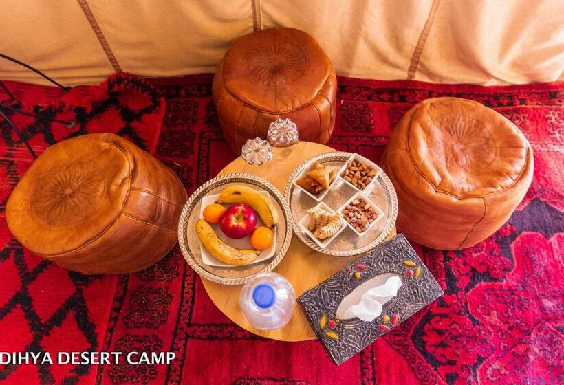 اتاق لوکس با تخت بزرگ, Dihya Desert Camp