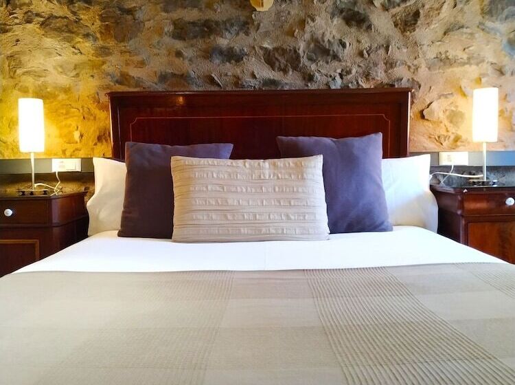 غرفة قياسية, Rural Curia