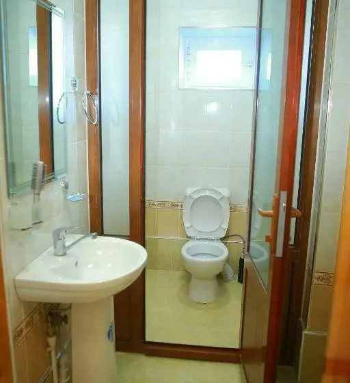 Quarto Estandar, Xum Don