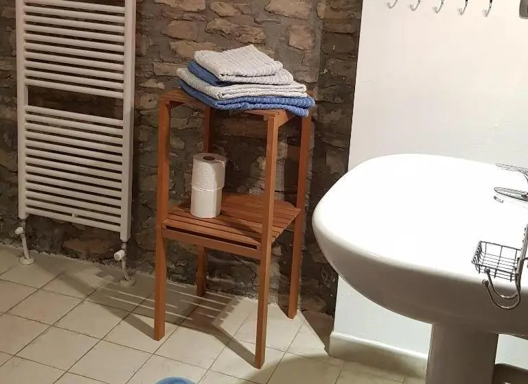 バルコニー付きスタンダードルーム, Casa Re   B&b E Vino A Montabone