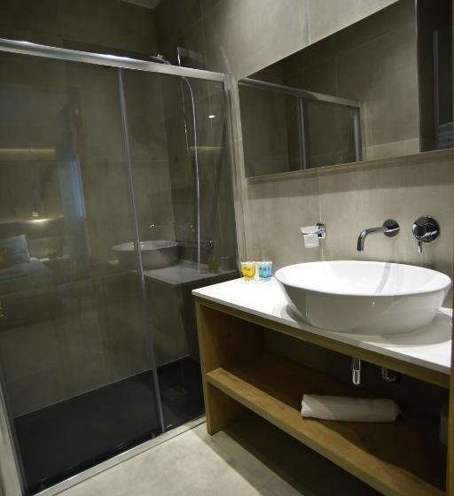 اتاق استاندارد, Hai