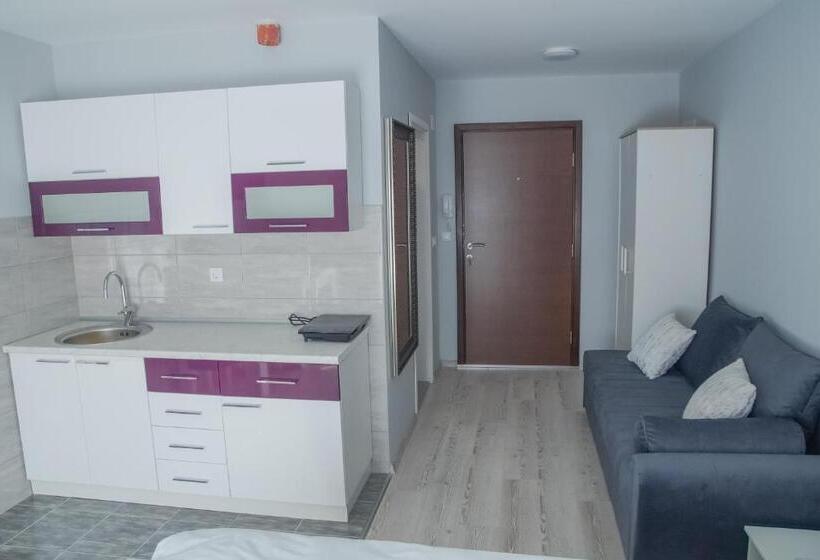 استودیوی استاندارد, Prenoćište Park