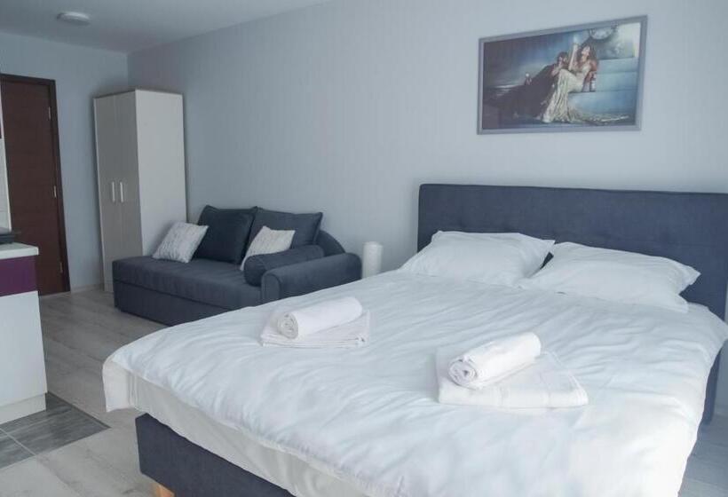 استودیوی استاندارد, Prenoćište Park