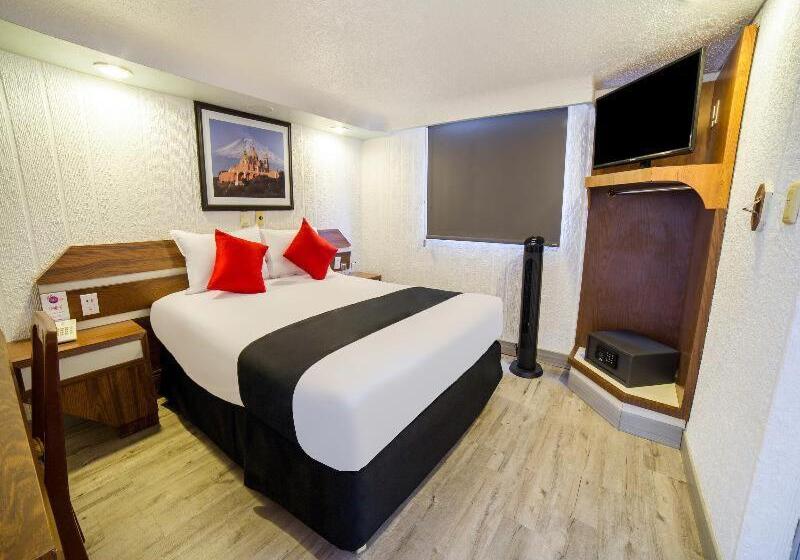 Standard Szoba, Marti