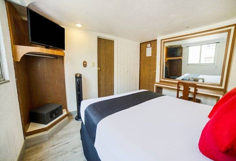 Standard Szoba, Marti