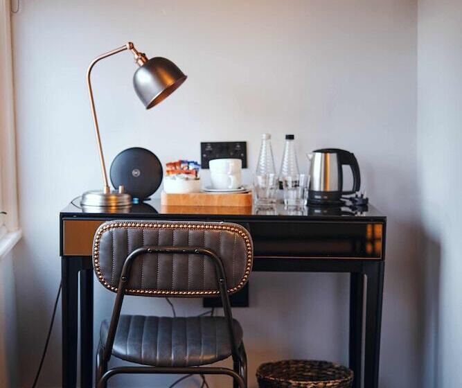 Superior-huone, The Brownswood