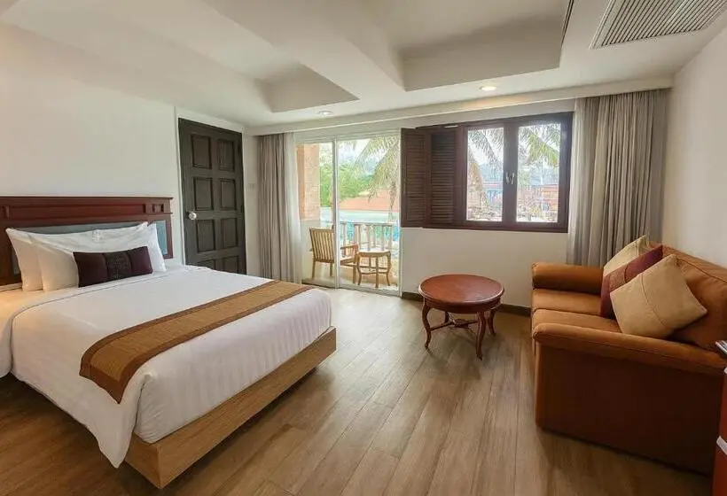 Quarto Triplo Standart, The Taksim Royal Beach