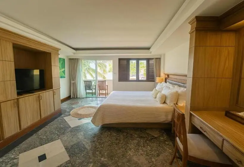 Suite Familiar, The Taksim Royal Beach