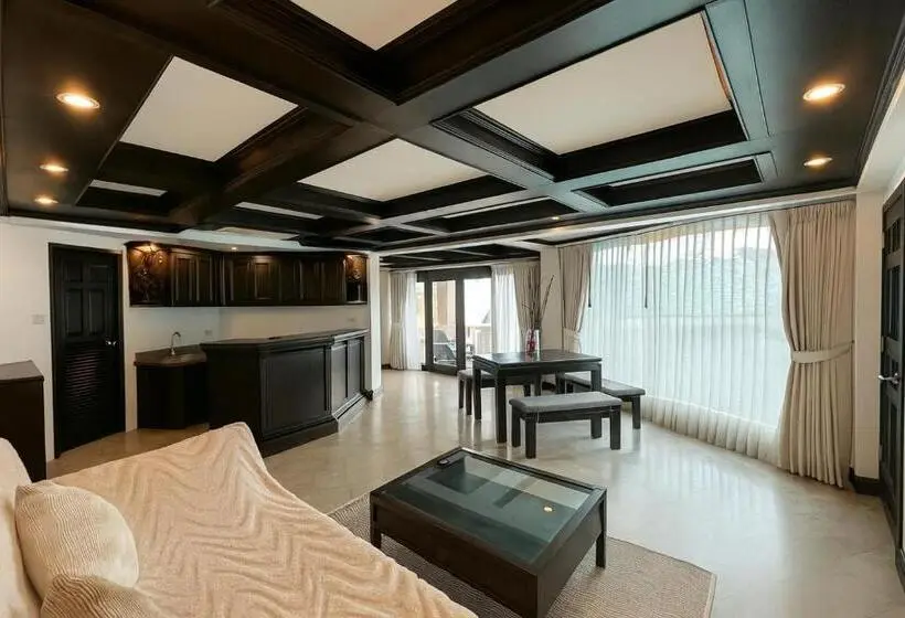 Suite, The Taksim Royal Beach