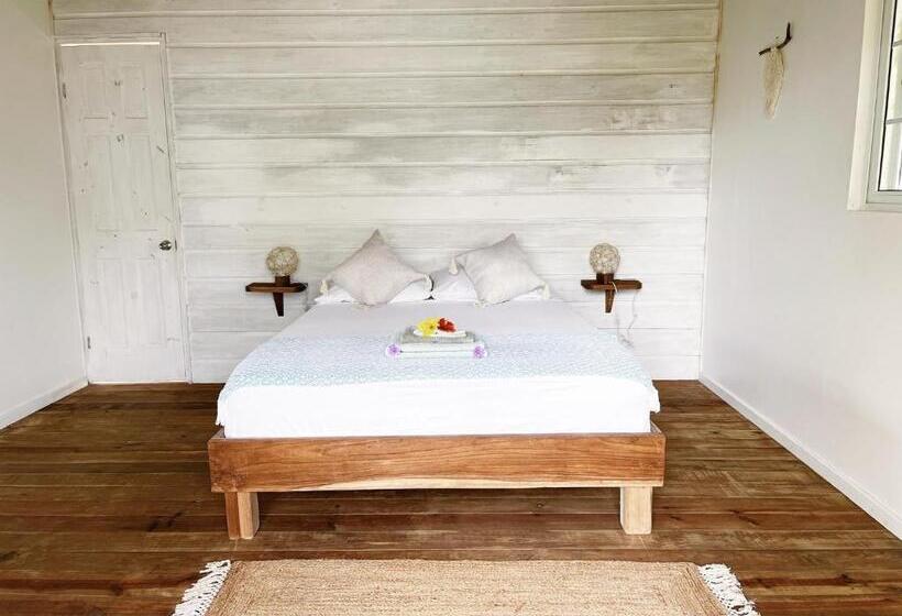 بانگلوی استاندارد با چشمانداز دریا, Bird Island Bungalows