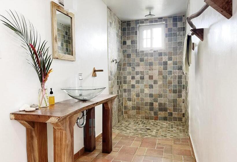 اتاق استاندارد با چشمانداز دریا, Bird Island Bungalows