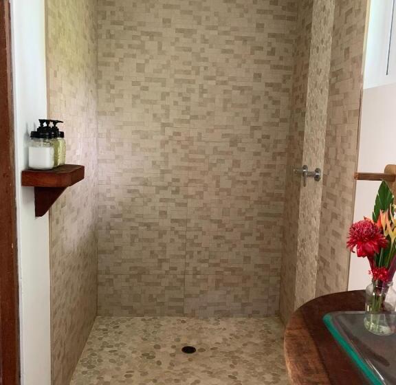 اتاق استاندارد, Bird Island Bungalows