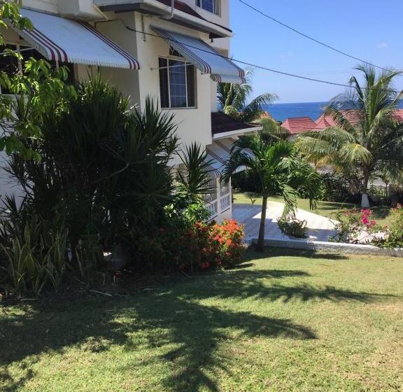 اتاق استاندارد با چشم‌انداز دریا, Goldenview Guesthouse Ocho Rios