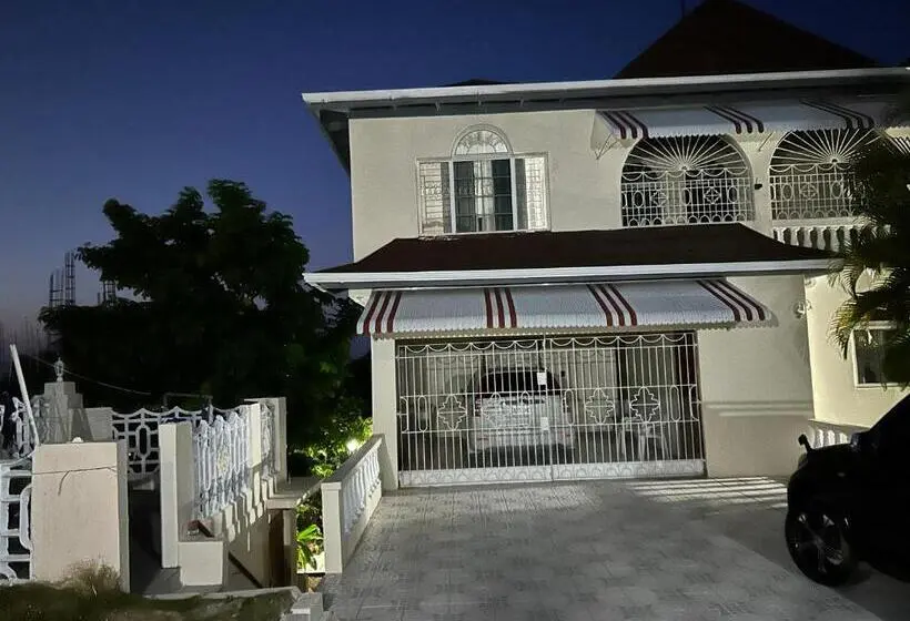 اتاق استاندارد با چشم‌انداز باغ, Goldenview Guesthouse Ocho Rios