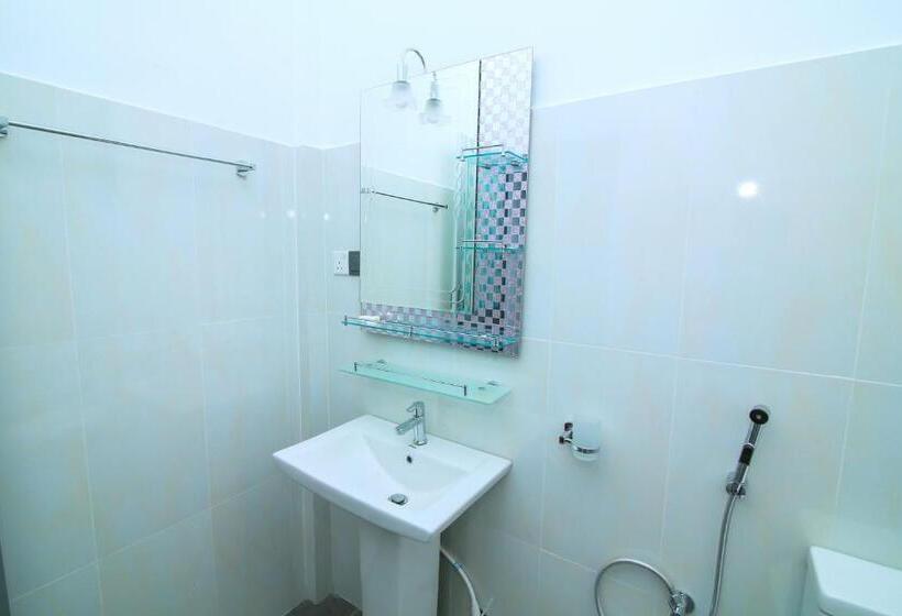 Quarto Triplo Estandar com Sacada, Sun Blue
