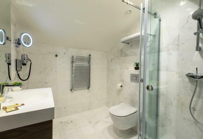 اتاق استاندارد با چشم‌انداز کوهستان, California By Aycon