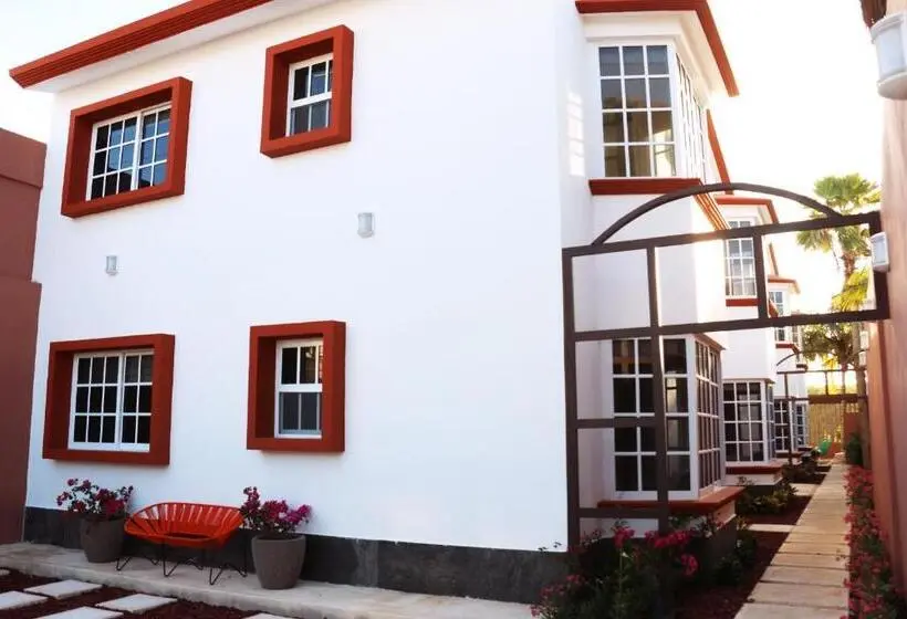 آپارتمان 1 خوابه همکف, Suites Lorens